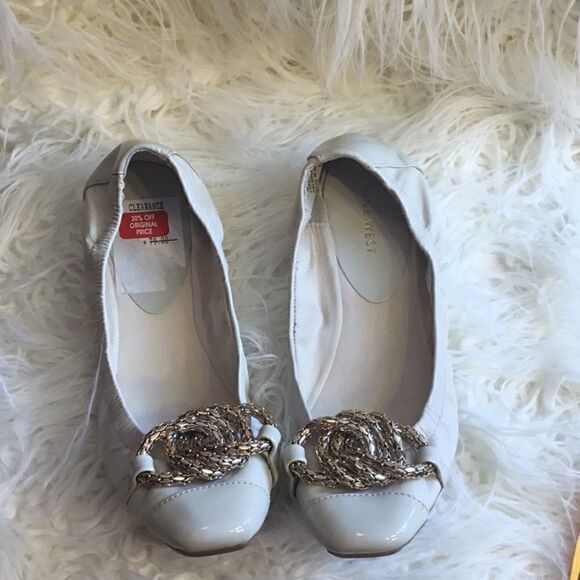 Ballerina type flats in size 8 by NINE WEST - Picture 13 of 14